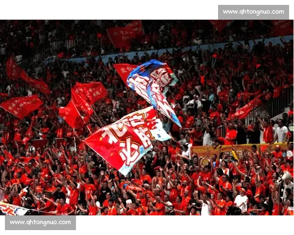 球迷狂欢！世界杯球王诞生，万人空巷，点燃城市激情！